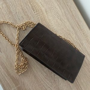 Mango Brown Clutch